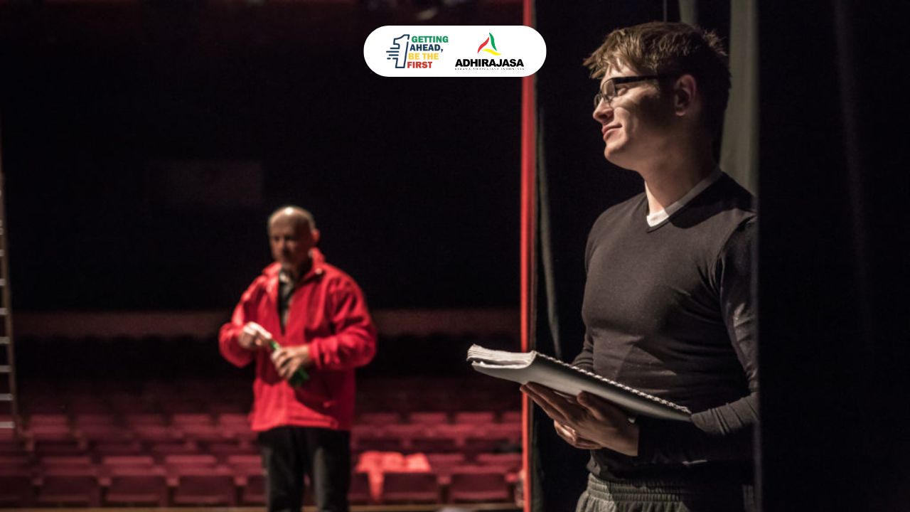 pengertian stage manager