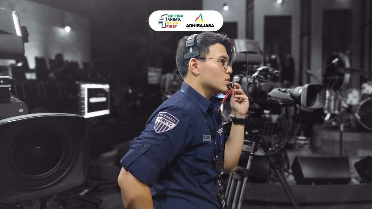 floor director adalah